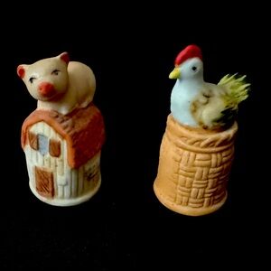 Vintage Enesco Set of Two Ceramic Thimbles - Pig on Barn and Chicken on Basket